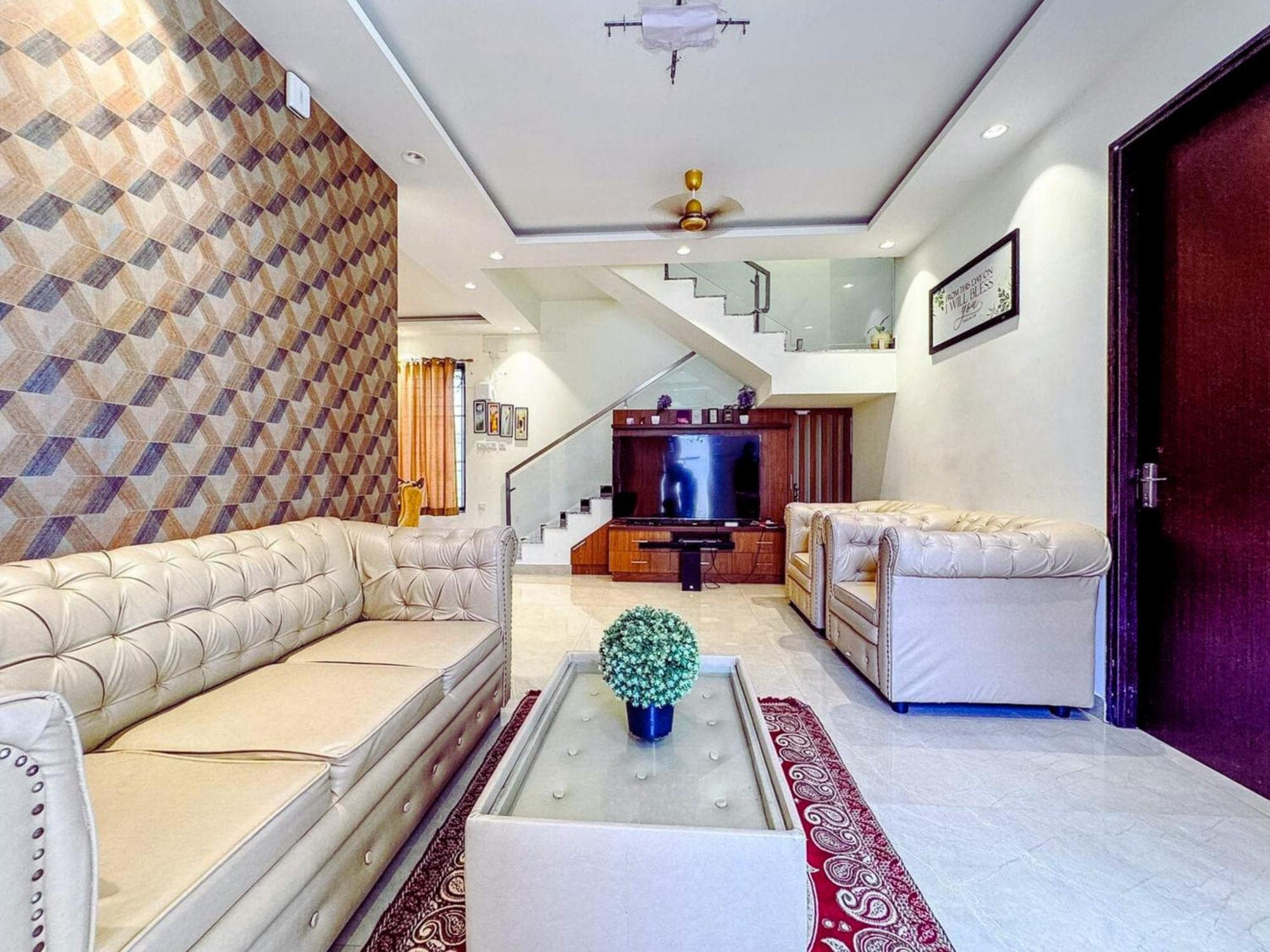 Private Villa With Swimming Pool Chennai Exteriör bild